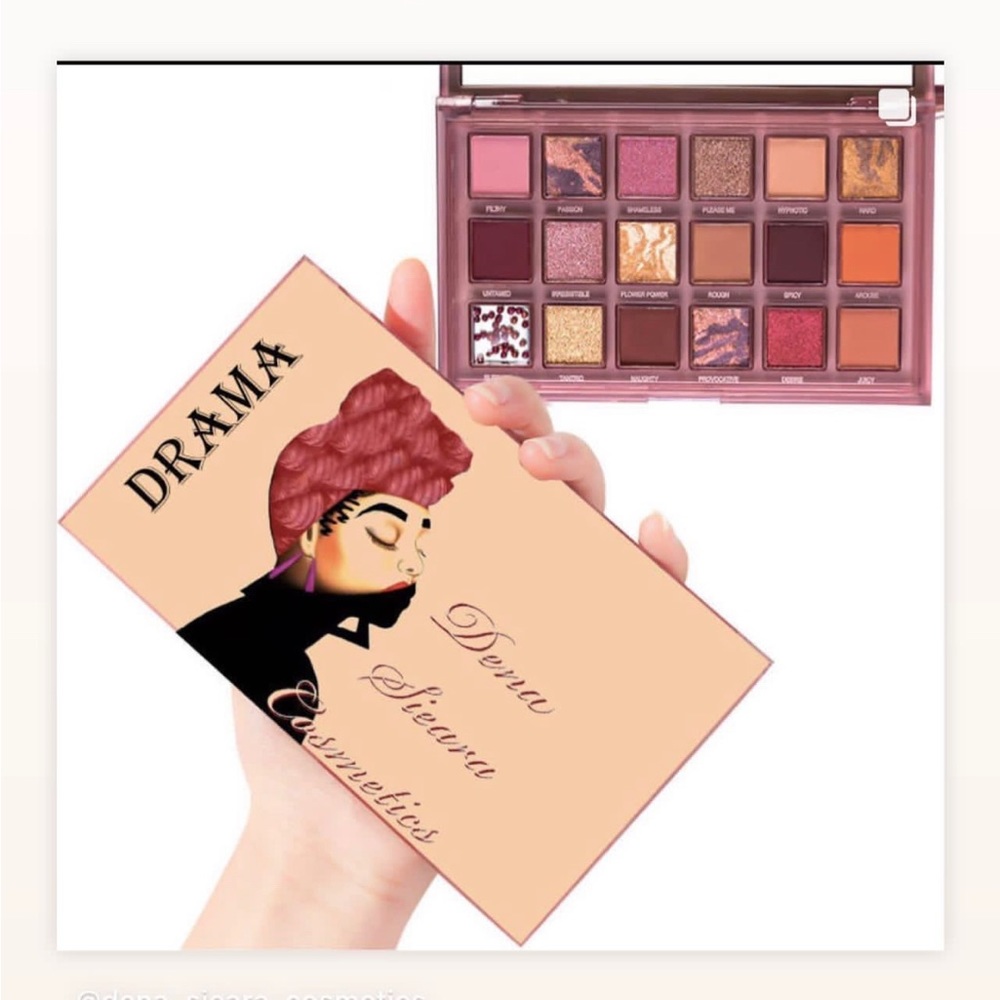 The Drama Eyeshadow Palette 💕